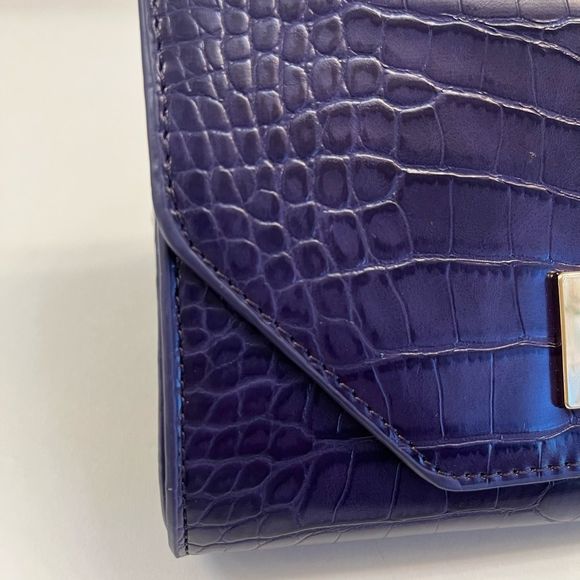 Belt Bag/ Crossbody- Embossed Reptile Pattern- Purple - Picture 5 of 11